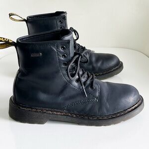 Dr. Martens Womens 1460 WATERPROOF Combat Leather Goth Grunge Black Boots Size 6